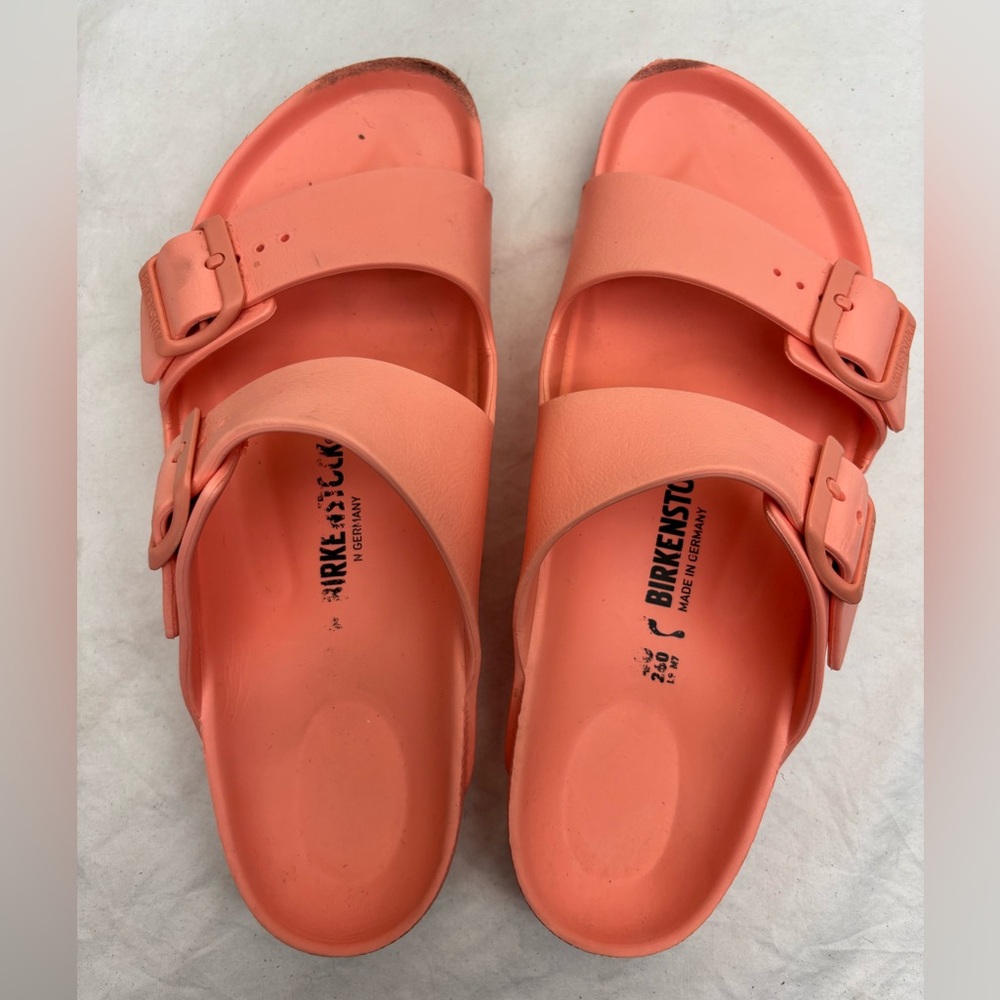 Birkenstock rubber sandals women’s size 9 - Picture 6 of 10